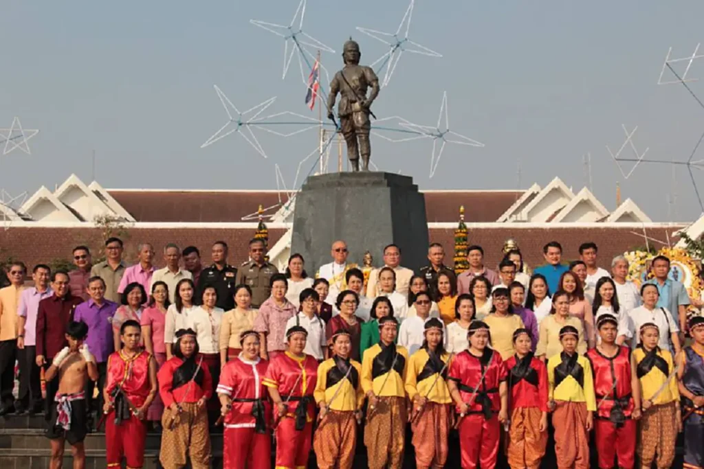 พระยาพิชัยดาบหัก : ต่อสู้ความกล้าหาญ วีรบุรุษแห่งเมืองพิชัย1