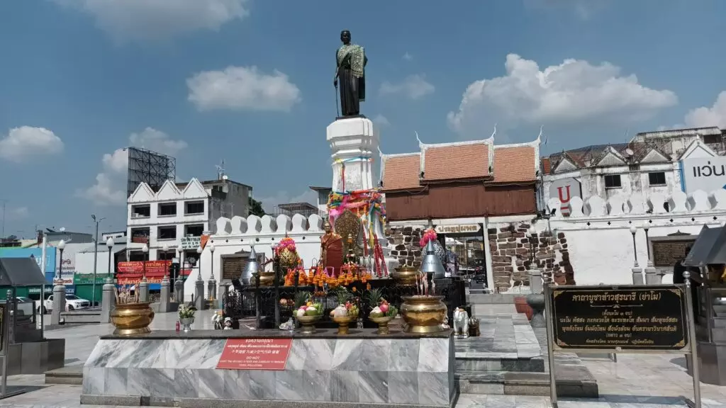 ท้าวสุรนารี สดุดีวีรกรรม หญิงไทยใจกำแหง ประวัติศาสตร์ไทย